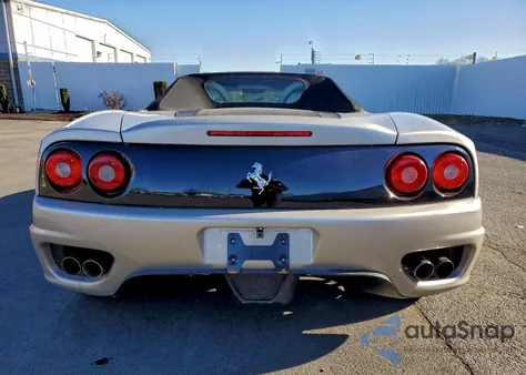 2003 Ferrari 360 Spider z USA, uszkodzony, nr VIN ZFFYT53A230133800